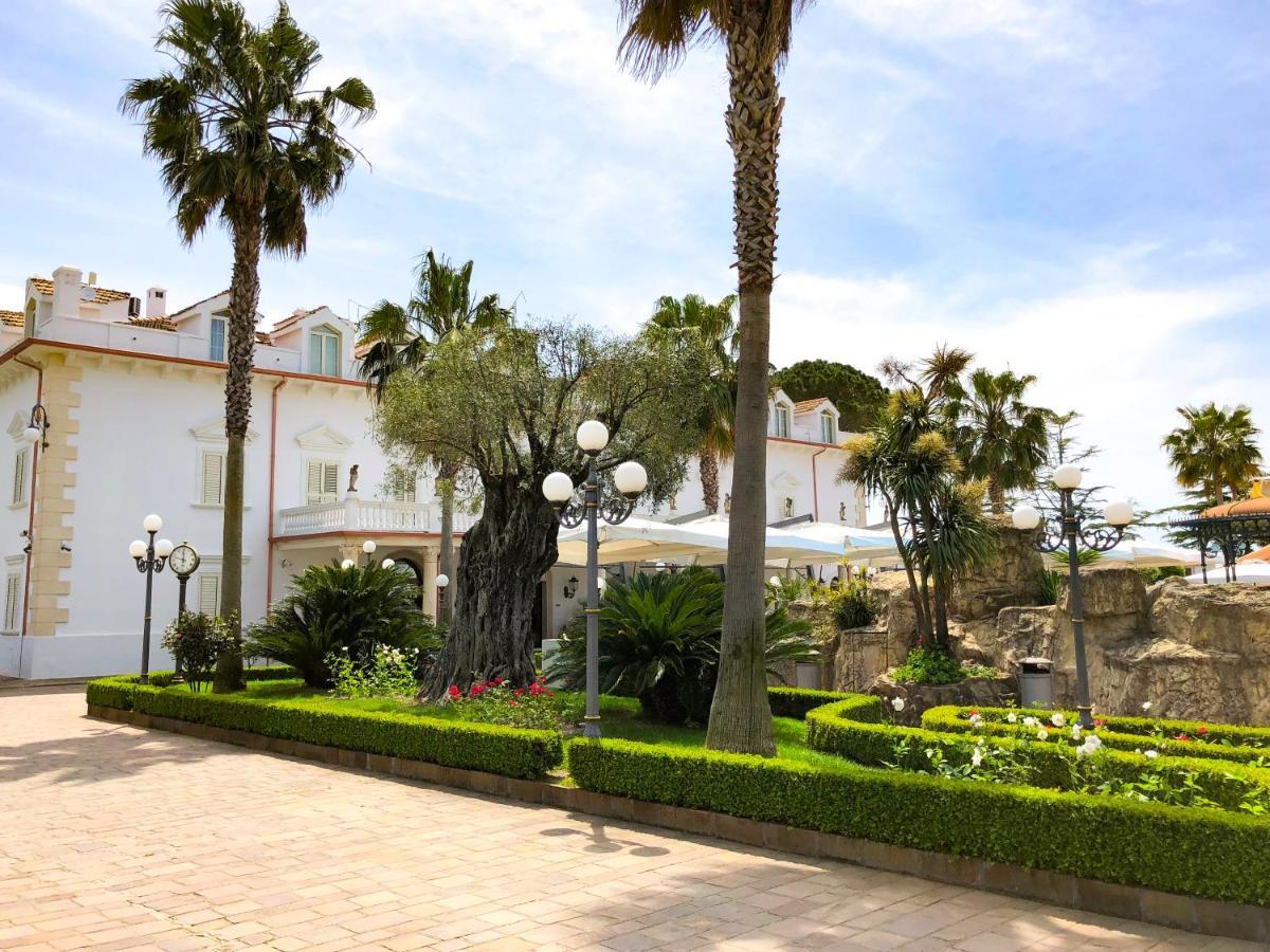 Resort Villa Antica Эболи Экстерьер фото